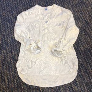 🎄 Silk Cache blouse - no damage